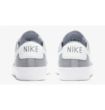 Кросівки унісекс Nike M Sb Zoom Blazer Low Grey Dc7695-001