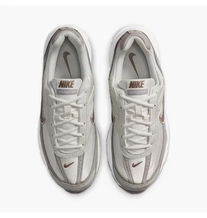 Кросівки жіночі Nike Initiator Phantom White IB4339-001