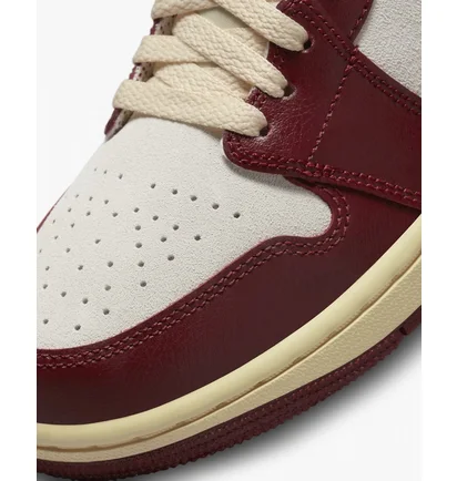 Кроссовки женские Air Jordan 1 Mid Se Tiki Leaf Bordo/White DZ2820-601