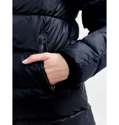 Пуховик жіночий Craft Adv Explore Down Black 1911633-999000