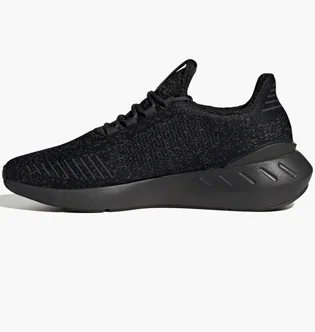 Кросівки чоловічі Adidas Swift Run 22 Shoes Black GY1940