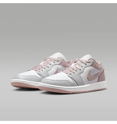 Кросівки жіночі Nike WomenS 1 Low Particle Rose Pink/White DC0774-606