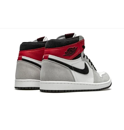 Кроссовки мужские Air Jordan 1 Retro High Og White/Grey 555088-126