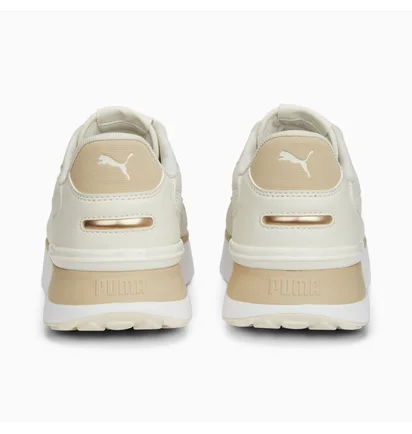 Кросівки жіночі Puma R78 Voyage Beige 380729-25
