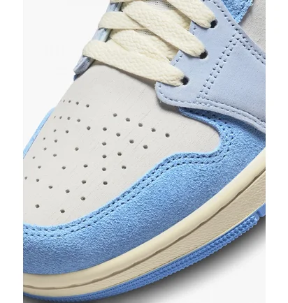 Кросівки жіночі Air Jordan 1 Zoom Cmft Light Blue/Beige Dv1305-004