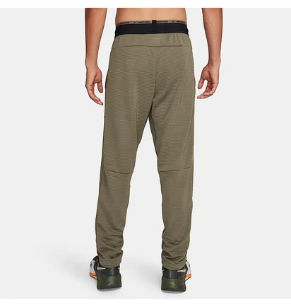 Спортивный костюм мужской Nike Dri-Fit Olive DV9821-222__DV9910-222