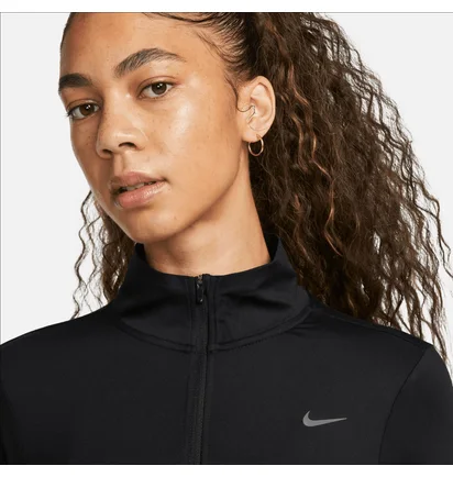 Кофта женская Nike Dri-Fit Swift Element Black FB4316-010