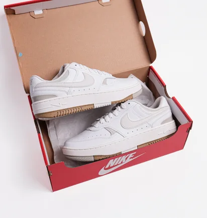 Кросівки жіночі Nike Gamma Force White DX9176-103
