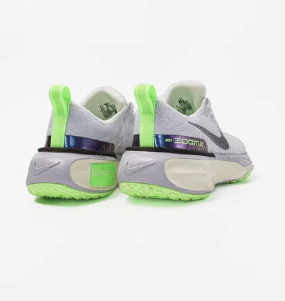 Кросівки жіночі Nike Zoomx Invincible Run Flyknit 3 White DR2660-100