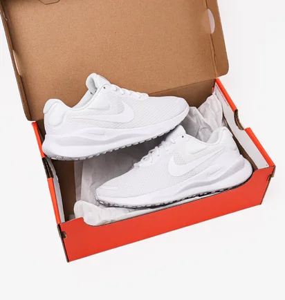 Кроссовки женские Nike Revolution 7 Running Shoes White FB2208-100