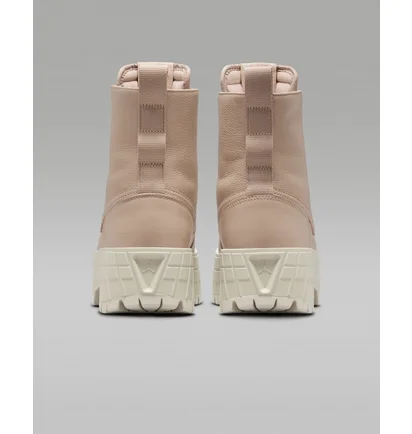 Черевики жіночі Air Jordan Air 1 Brooklyn Boots Beige FJ5737-200