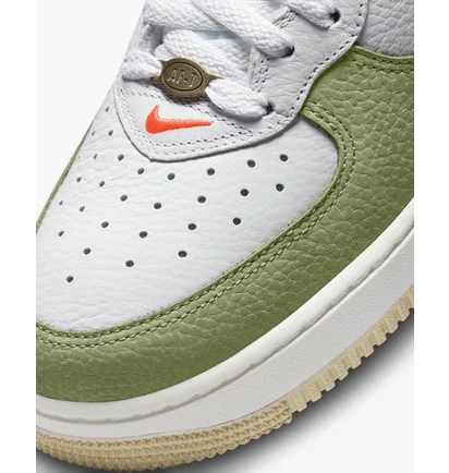 Кросівки чоловічі Nike Air Force 1 Mid Qs MenS Shoes White/Olive DQ3505-100
