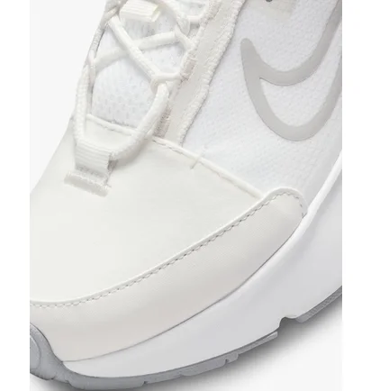 Кроссовки женские Nike Air Max Intrlk WomenS Shoes White DQ2904-100