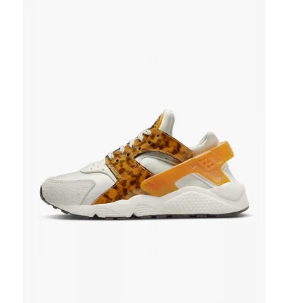 Кросівки жіночі Nike Womens Shoes White/Orange Dq9317-001