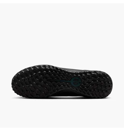Сороконожки унисекс Nike Tiempo Legend 10 Club Black DV4345-002