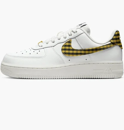 Кроссовки женские Nike Air Force 1 07 White DZ2784-102