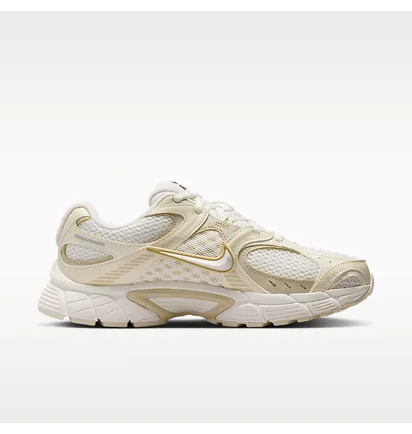 Кросівки унісекс Nike V5 Rnr Se Beige IO0464-101