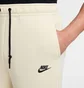 Шорты мужские Nike Sportswear Tech Fleece Beige FB8171-234