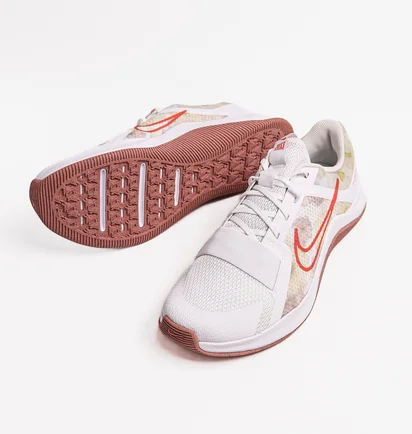Кроссовки женские Nike Mc Trainer 2 Premium Training Shoes White DZ1548-100