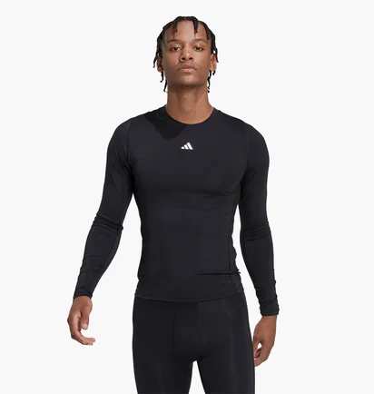 Лонгслив мужской Adidas Techfit Training Long Sleeve Black Hk2336