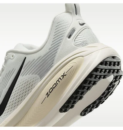 Кроссовки мужские Nike Vomero 18 MenS Road Running Shoes White HM6803-101