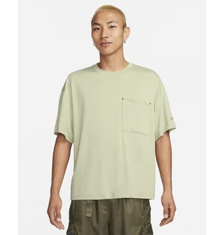 Футболка мужская Nike Sportswear Tech Pack Dri-Fit Short-Sleeve Top Green FB7392-371
