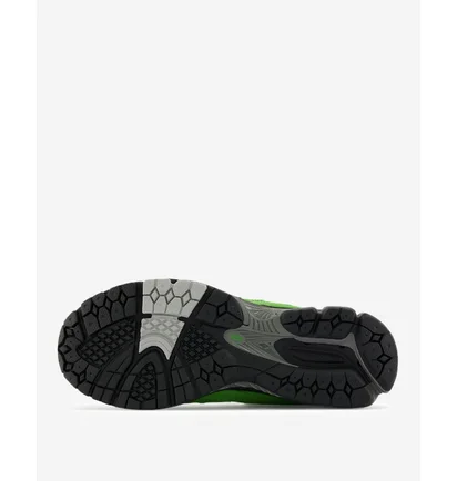 Кросівки чоловічі New Balance 2002 Green M2002RGZ