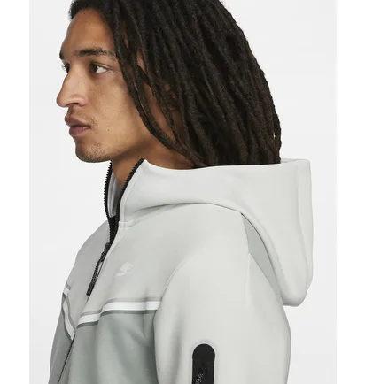 Толстовка чоловіча Nike Nsw Tech Fleece Grey/White Cu4489-034