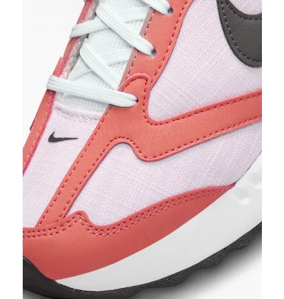 Кроссовки женские Nike Air Max Dawn Shoes Red/Pink DX5655-500