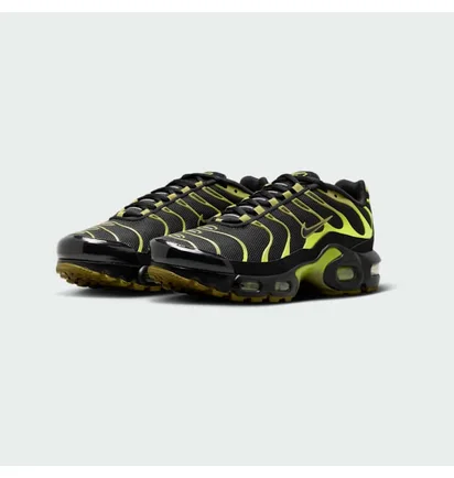 Кроссовки мужские Nike Air Max Plus Tn Gs Black/Green CD0609-028