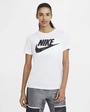 Футболка женская Nike T-Shirt Sportswear Essential White AT5464-100