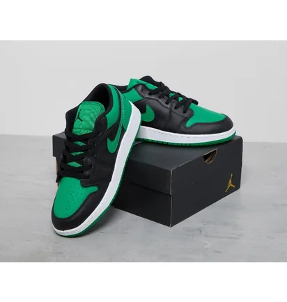 Кросівки дитячі Air Jordan Air 1 Low Junior Black/Green 553560-065