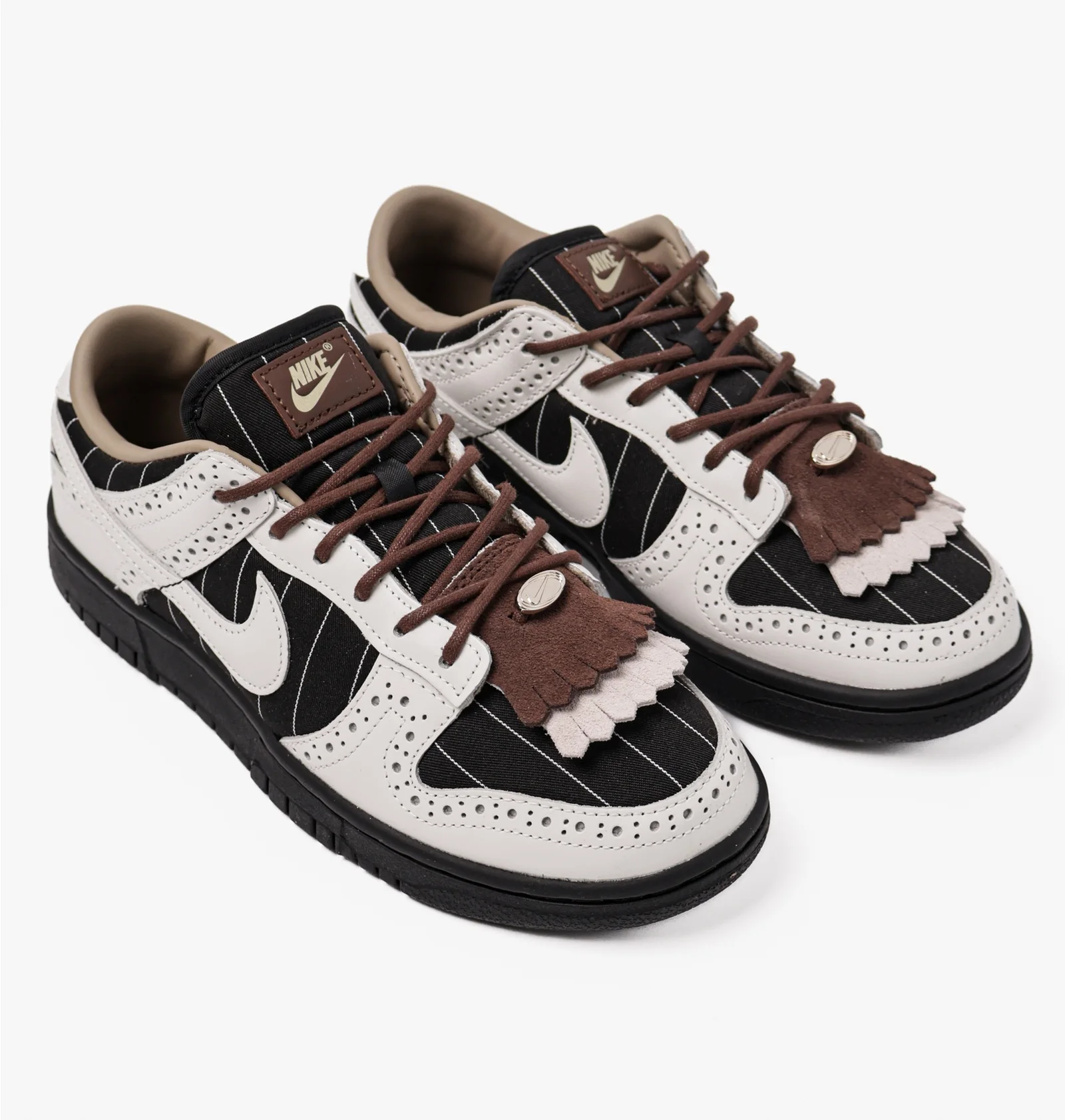 ᐉ Кросівки жіночі Nike Dunk Low Lx Black/White FV3642-010