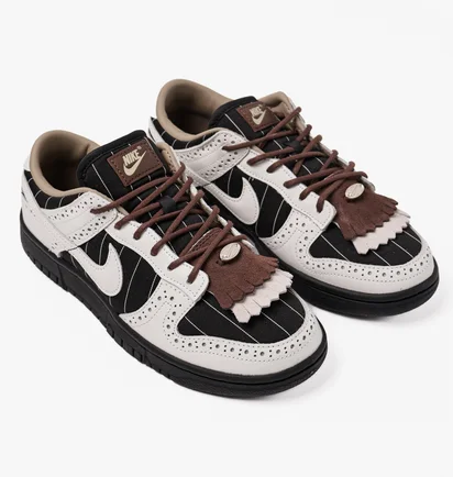 Кросівки жіночі Nike Dunk Low Lx Black/White FV3642-010