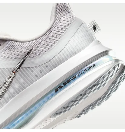 Кросівки жіночі Nike Pegasus Premium WomenS Road Running Shoes Grey HQ2593-005