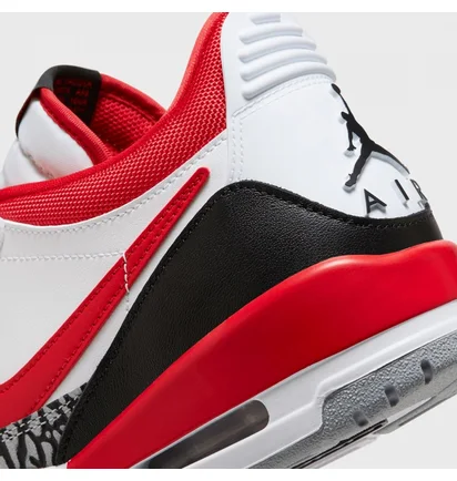 Кроссовки мужские Air Jordan Air Legacy 312 Low White/Black CD7069-160