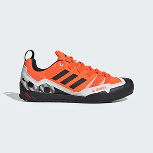 Кроссовки унисекс Adidas Terrex Swift Solo 2.0 Hiking Orange IE6902