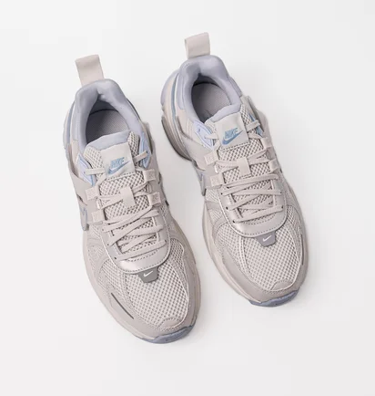 Кроссовки женские Nike V2K Run White FD0736-009