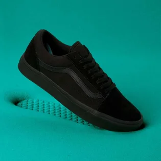 Кеди чоловічі Vans Comfycush Old Skool Black VN0A3WMAVND