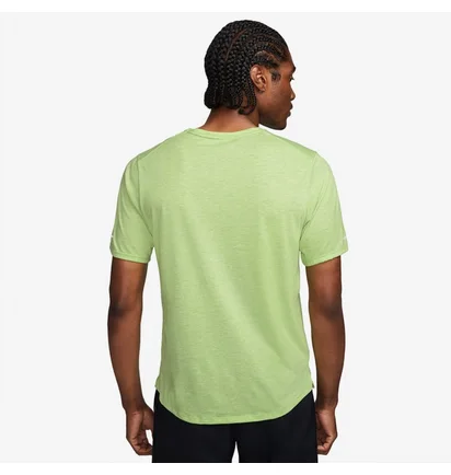 Футболка чоловіча Nike Dri-Fit Run Division Running Top Green DQ4750-358