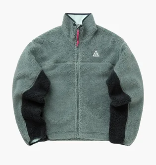 Куртка жіноча Nike Canwell Glacier Green HV4705-364