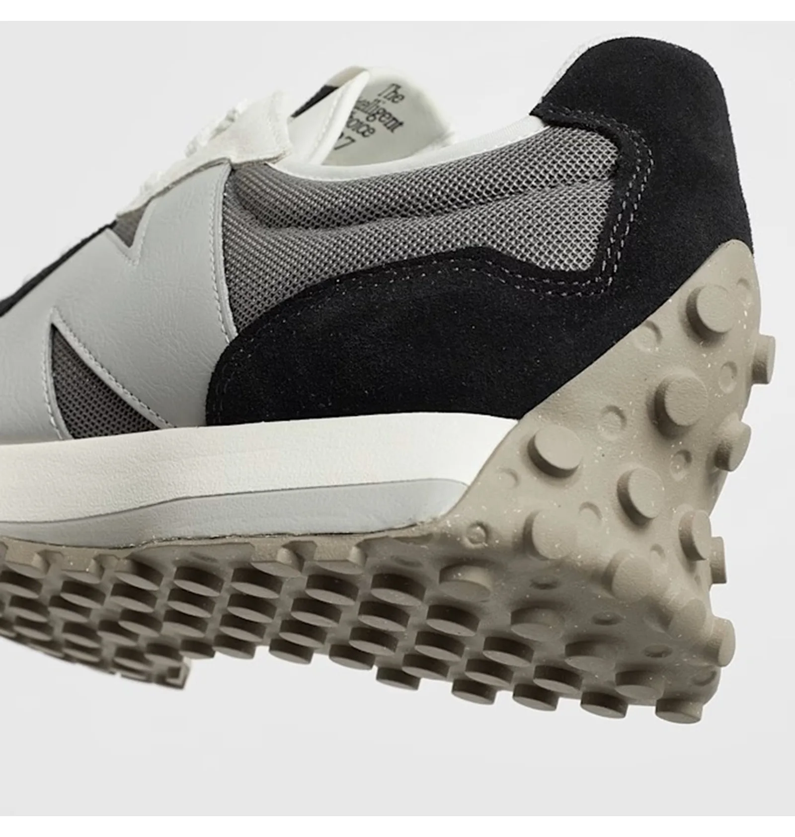 ᐉ Кроссовки мужские New Balance 327 Black/Grey U327LNB - купить в