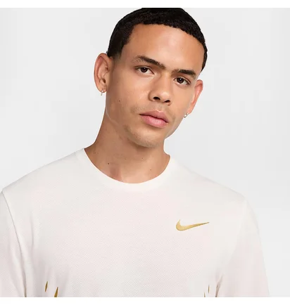 Футболка чоловіча Nike Dri-Fit White HJ3534-133