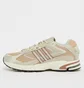 Кроссовки мужские Adidas Response Cl Sneaker Beige/Orange IE7780
