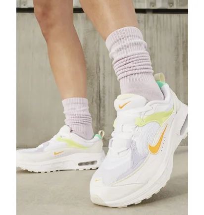 Кроссовки женские Nike Air Max Bliss Next Nature White FJ4741-100