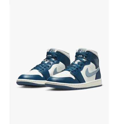 Кроссовки женские Air Jordan Air 1 Mid White/Blue BQ6472-414