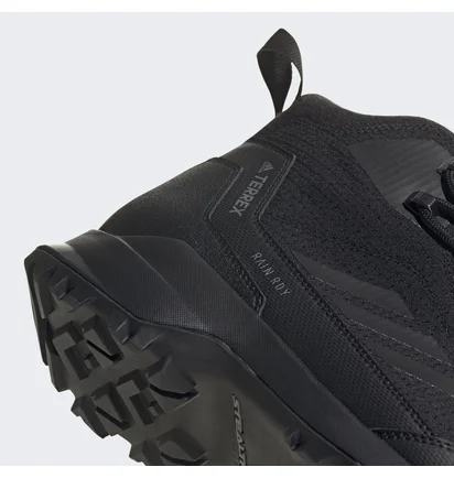 Ботинки мужские Adidas Terrex Frozetrack Mid Black AC7841