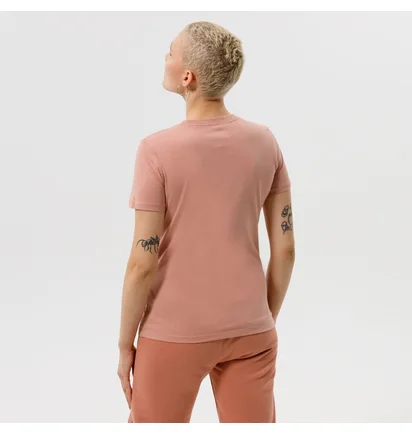 Футболка женская Nike Sportswear Essential Pink BV6169-609