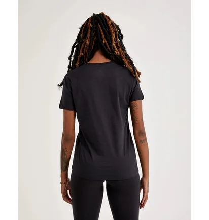 Футболка женская Nike W Nsw Tee Club Black Dx7902-010