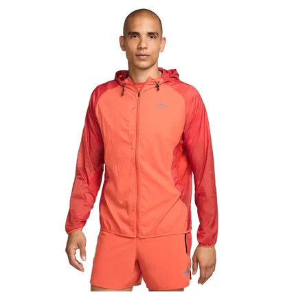 Ветровка мужская Nike Trail Aireez Orange FN4002-846